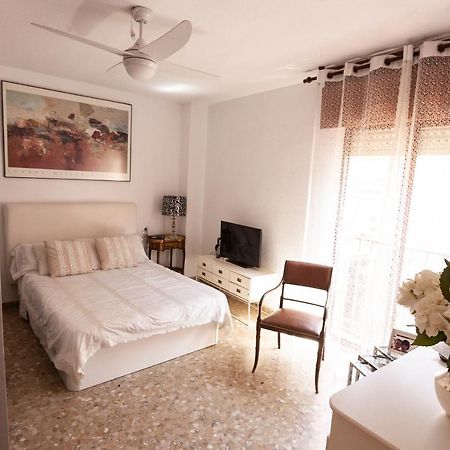 Lola.- Habitacion De Matrimonio, Con Bano Privado Гранада Екстериор снимка