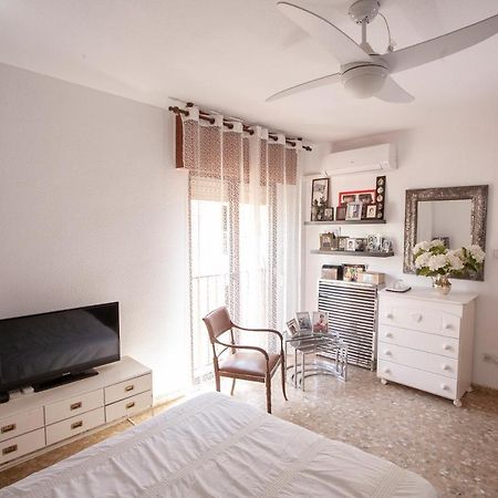 Lola.- Habitacion De Matrimonio, Con Bano Privado Гранада Екстериор снимка