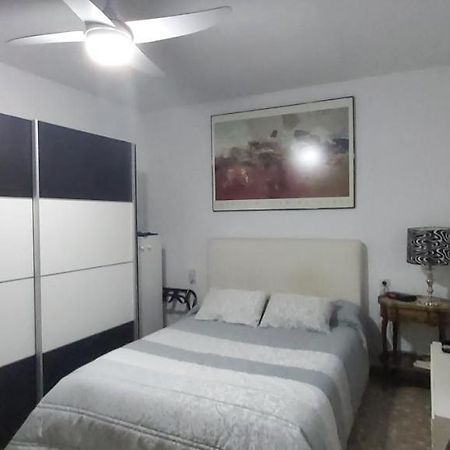 Lola.- Habitacion De Matrimonio, Con Bano Privado Гранада Екстериор снимка