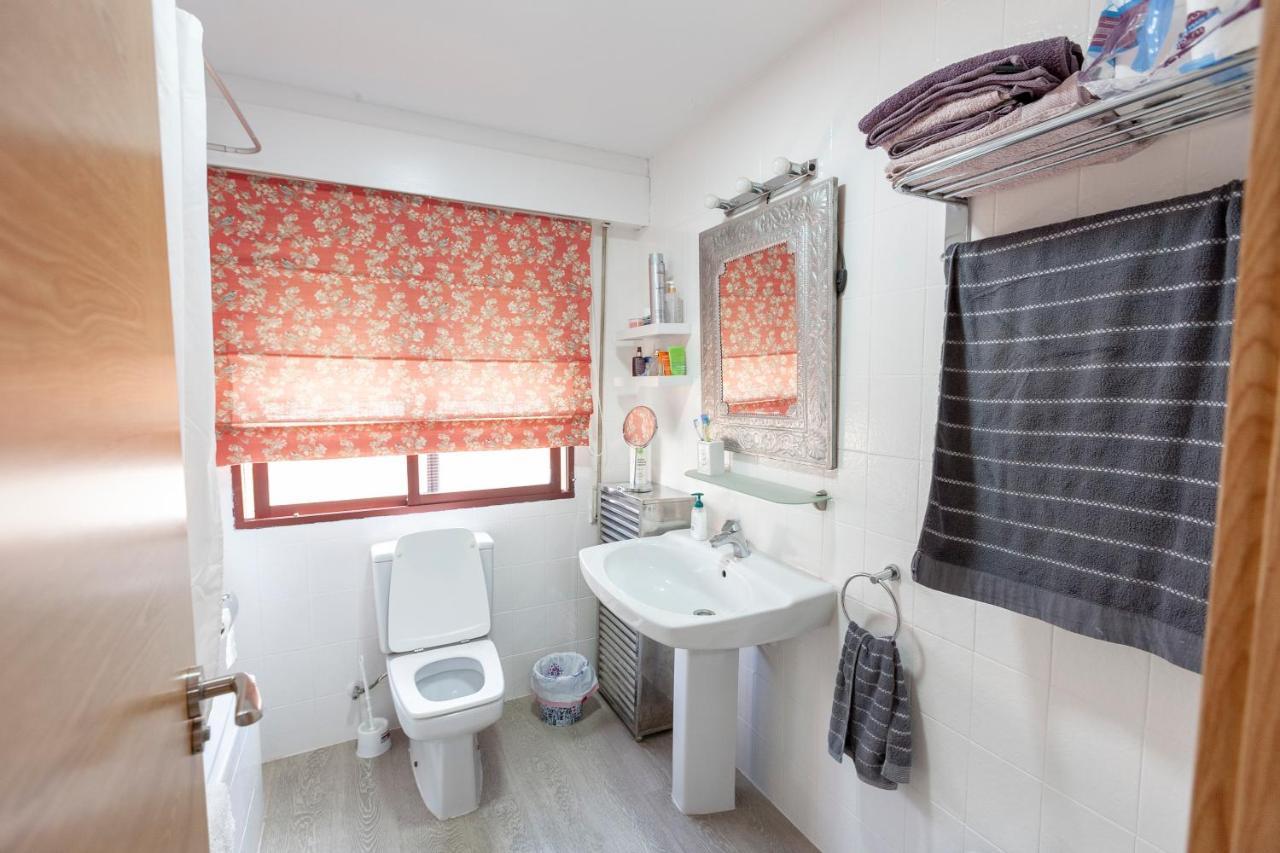 Lola.- Habitacion De Matrimonio, Con Bano Privado Гранада Екстериор снимка